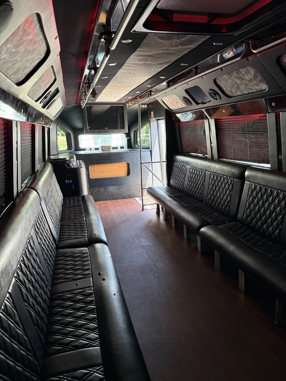 Captain seating